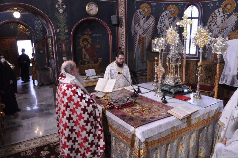 Ἡ πρώτη Ἀνάσταση στόν Μητροπολιτικό Ναό Δράμας